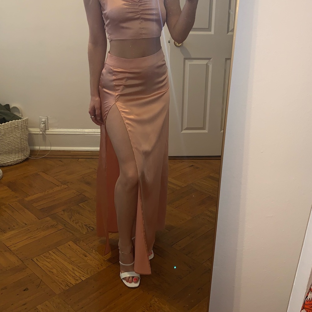 Blush satin maxi skirt with slit